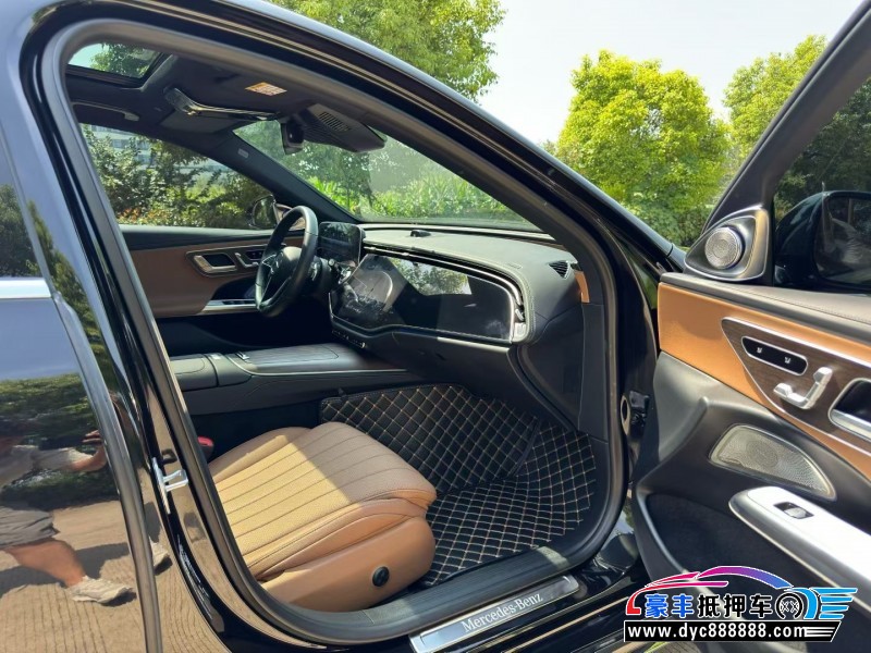 24年奔驰E轿车抵押车出售