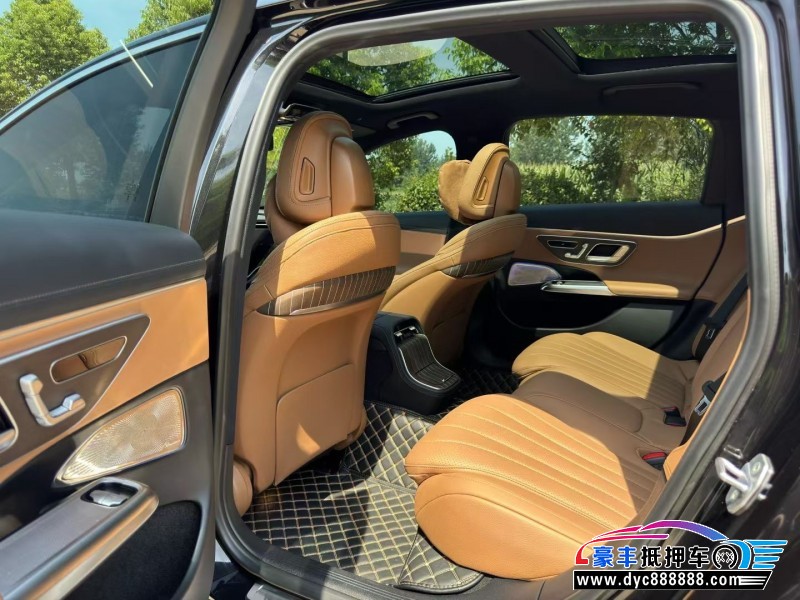 24年奔驰E轿车抵押车出售