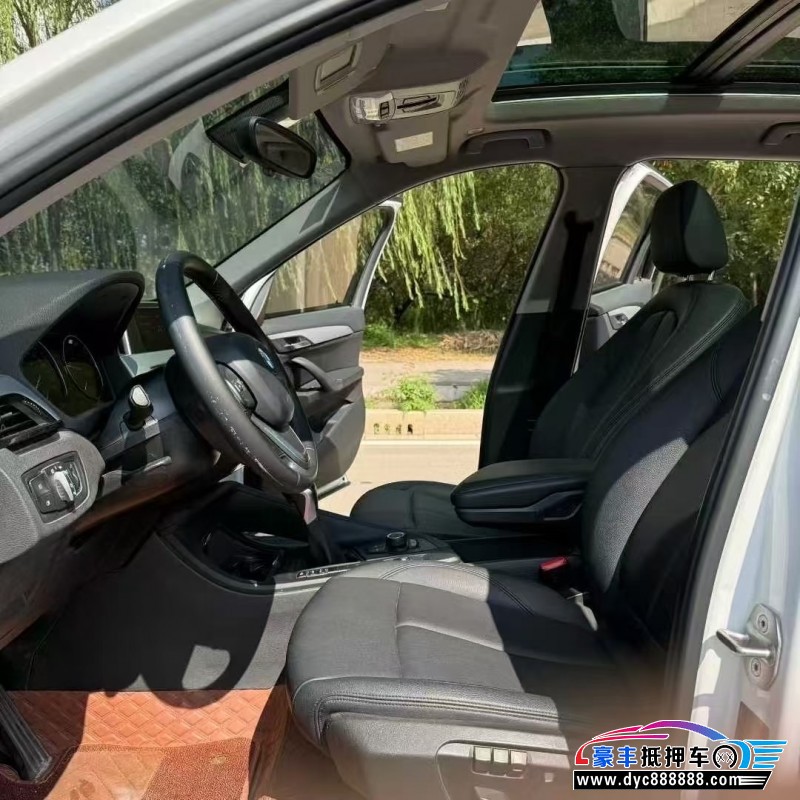 19年宝马X1轿车抵押车出售