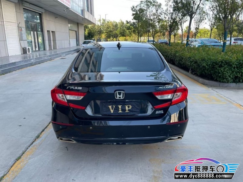 20年本田雅阁轿车抵押车出售