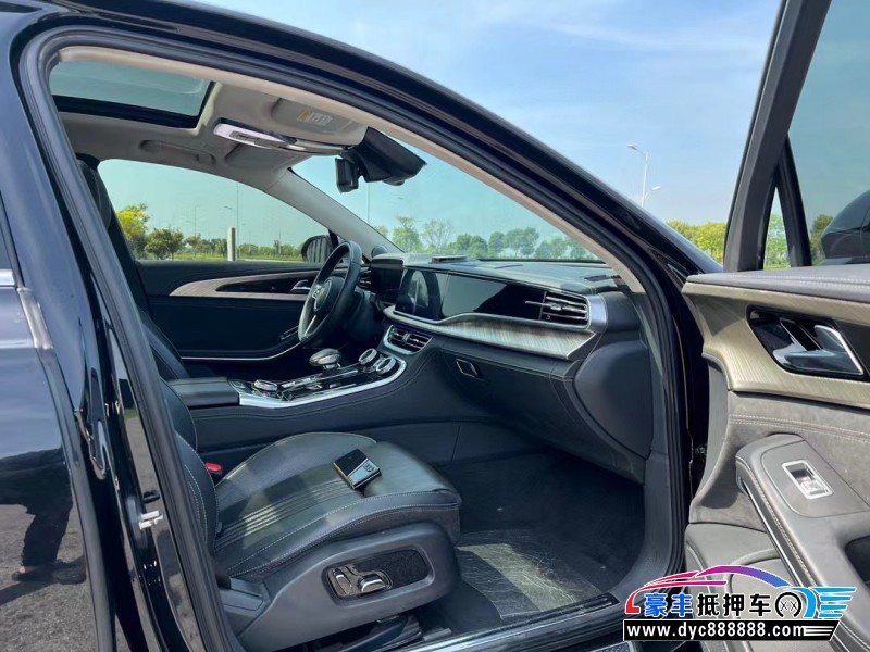 20年红旗H9轿车抵押车出售