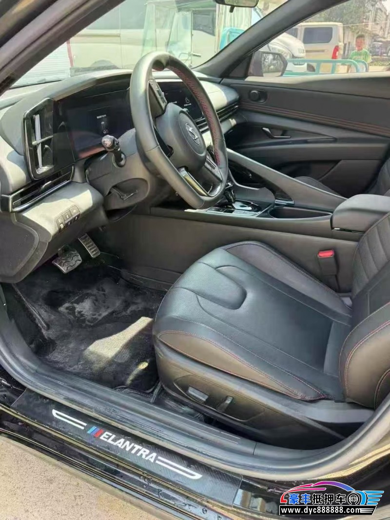 21年现代伊兰特轿车抵押车出售