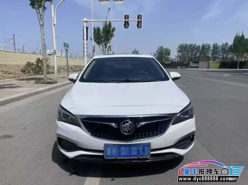 18年别克威朗轿车抵押车出售