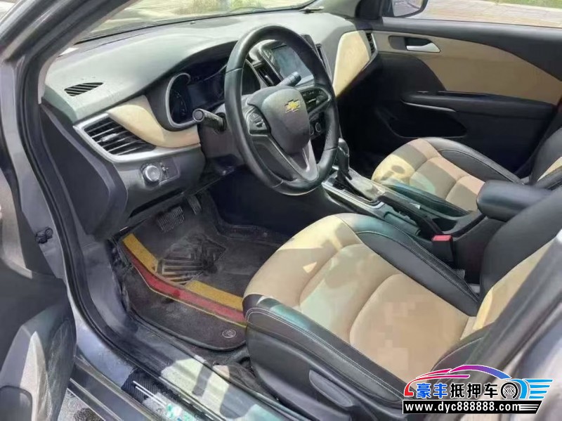 21年雪佛兰科鲁泽轿车抵押车出售