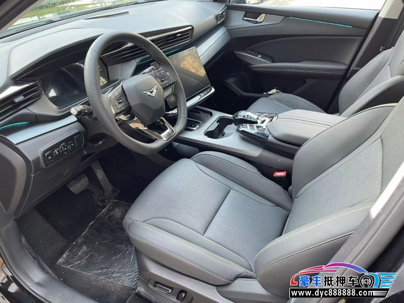 25年凯翼昆仑轿车抵押车出售