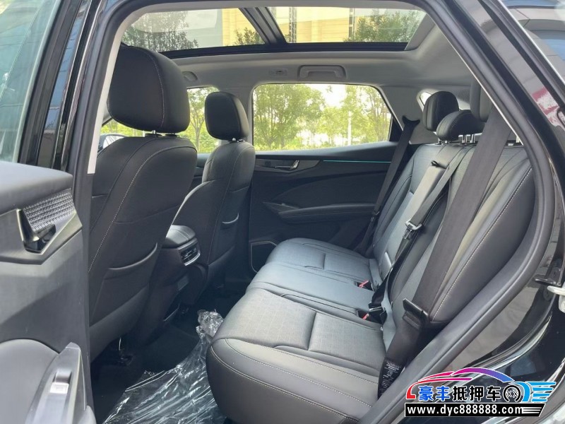 25年凯翼昆仑轿车抵押车出售