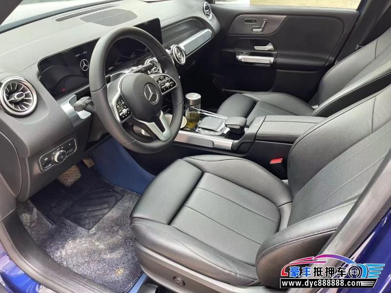 21年奔驰GLB轿车抵押车出售