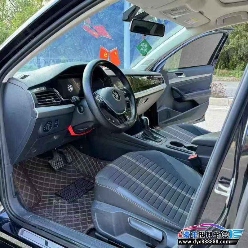 22年大众朗逸轿车抵押车出售