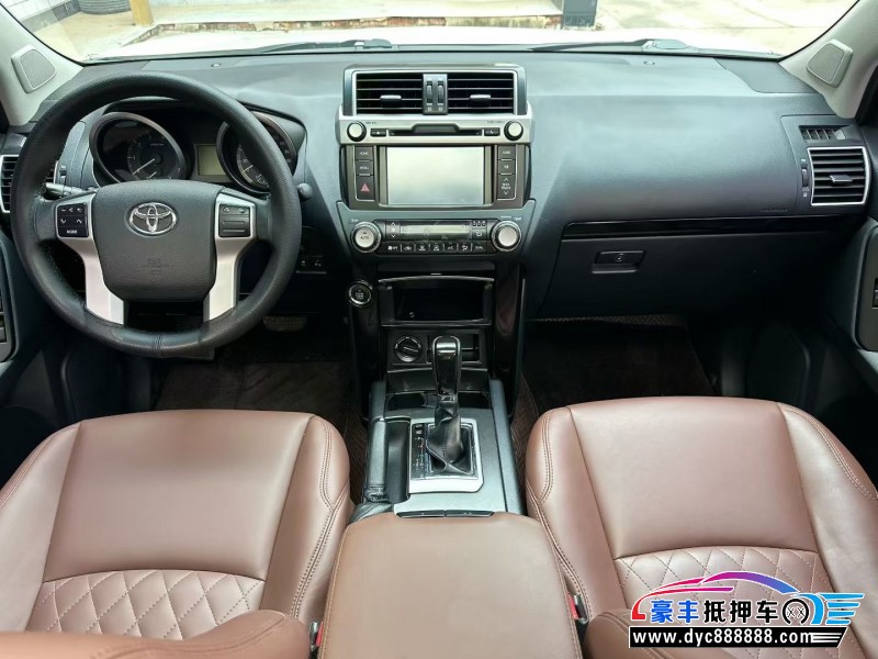 17年丰田普拉多（霸道）轿车抵押车出售
