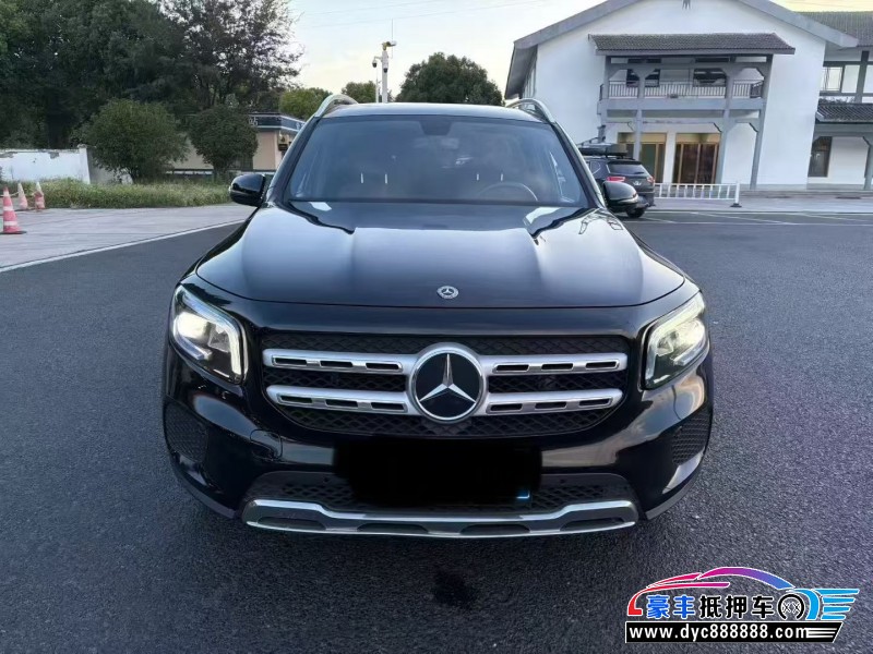 21年奔驰GLB轿车抵押车出售