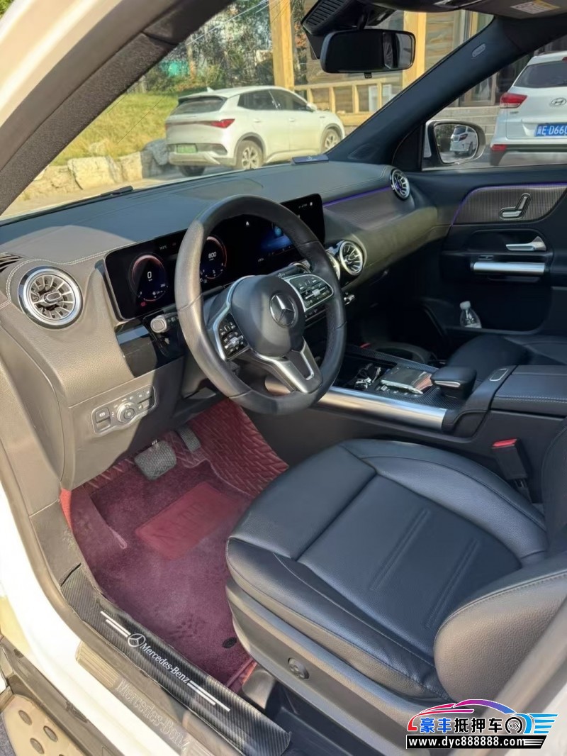 21年奔驰GLA轿车抵押车出售