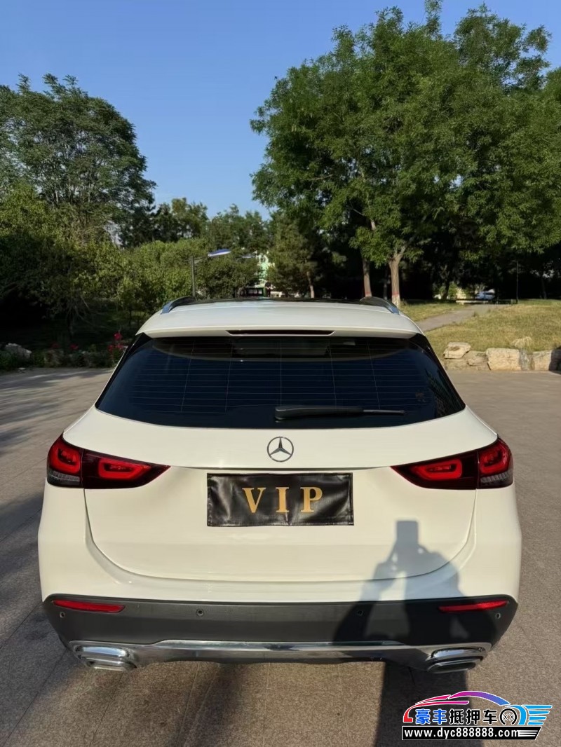 21年奔驰GLA轿车抵押车出售