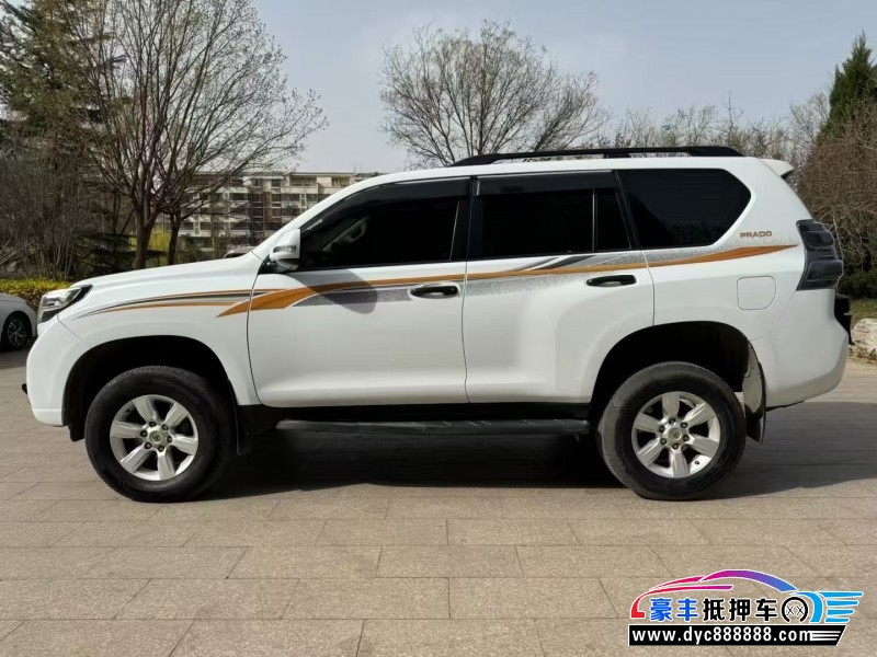 17年丰田普拉多（霸道）轿车抵押车出售