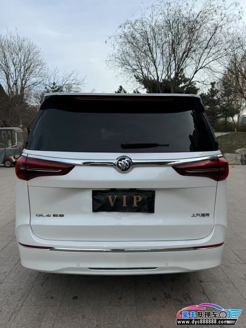 23年别克GL8轿车抵押车出售