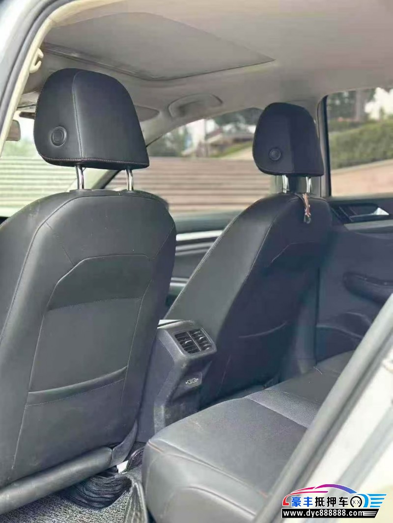 20年大众宝来轿车抵押车出售