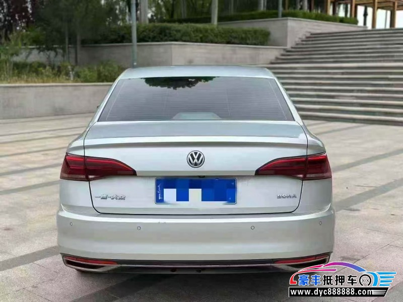 20年大众宝来轿车抵押车出售