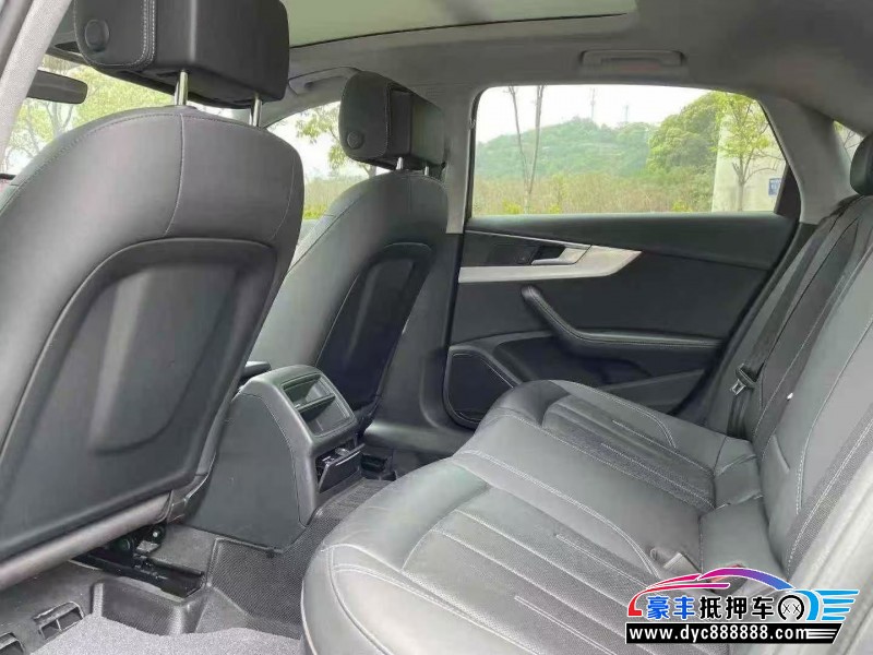 21年奥迪A4L轿车抵押车出售