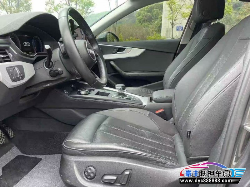 21年奥迪A4L轿车抵押车出售