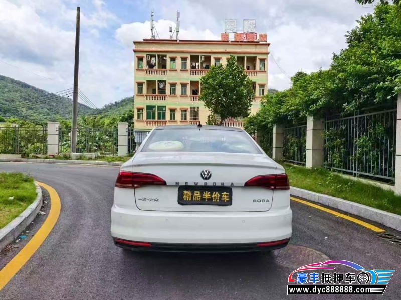 21年大众宝来轿车抵押车出售