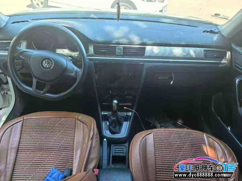 21年大众宝来轿车抵押车出售