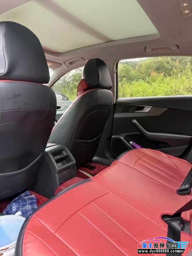 19年奥迪A4L轿车抵押车出售