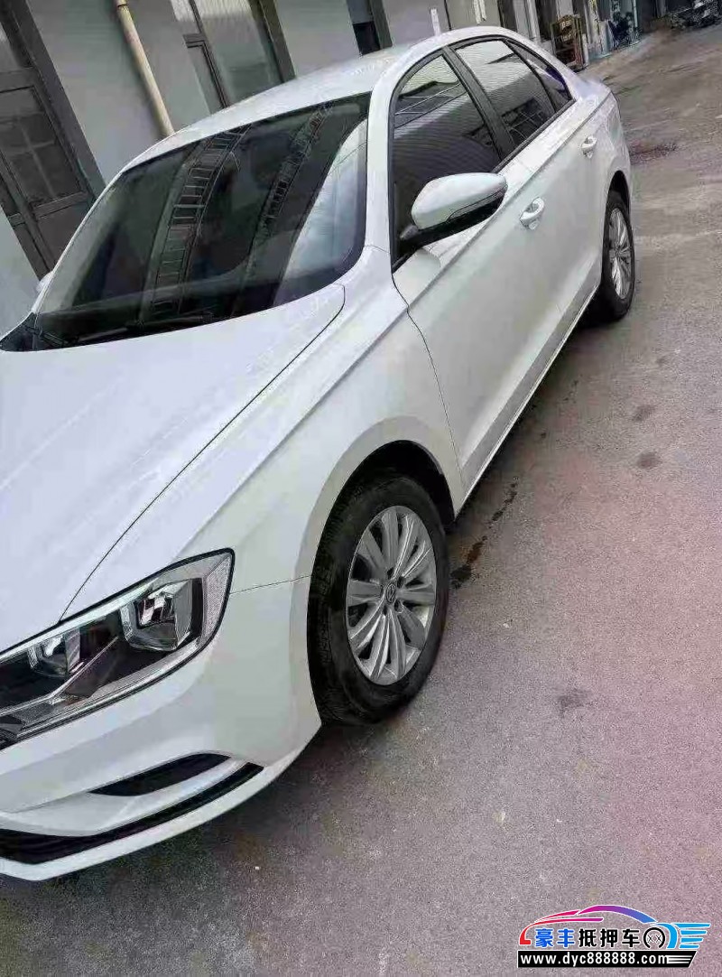 23年大众宝来轿车抵押车出售