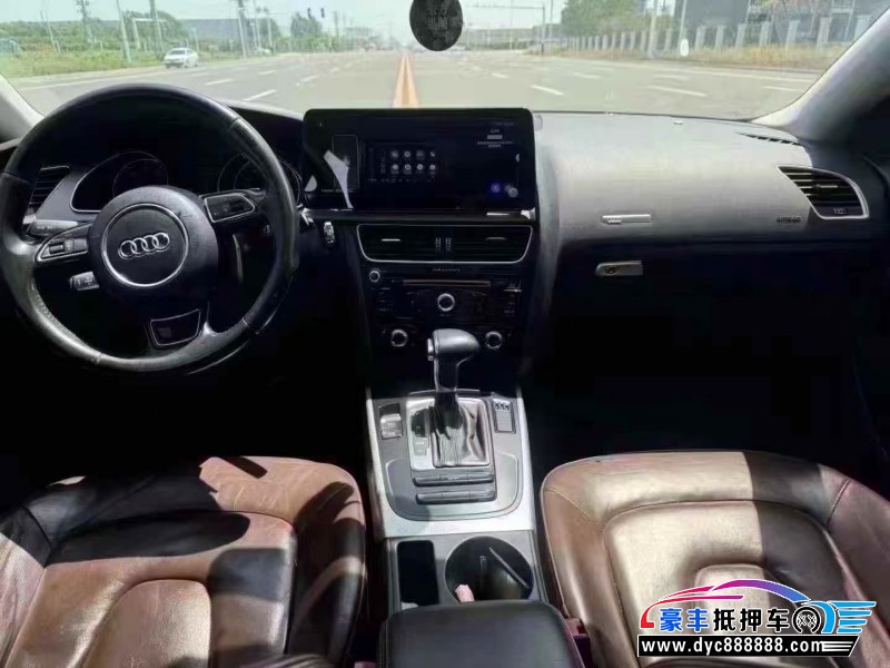 15年奥迪A5轿车抵押车出售