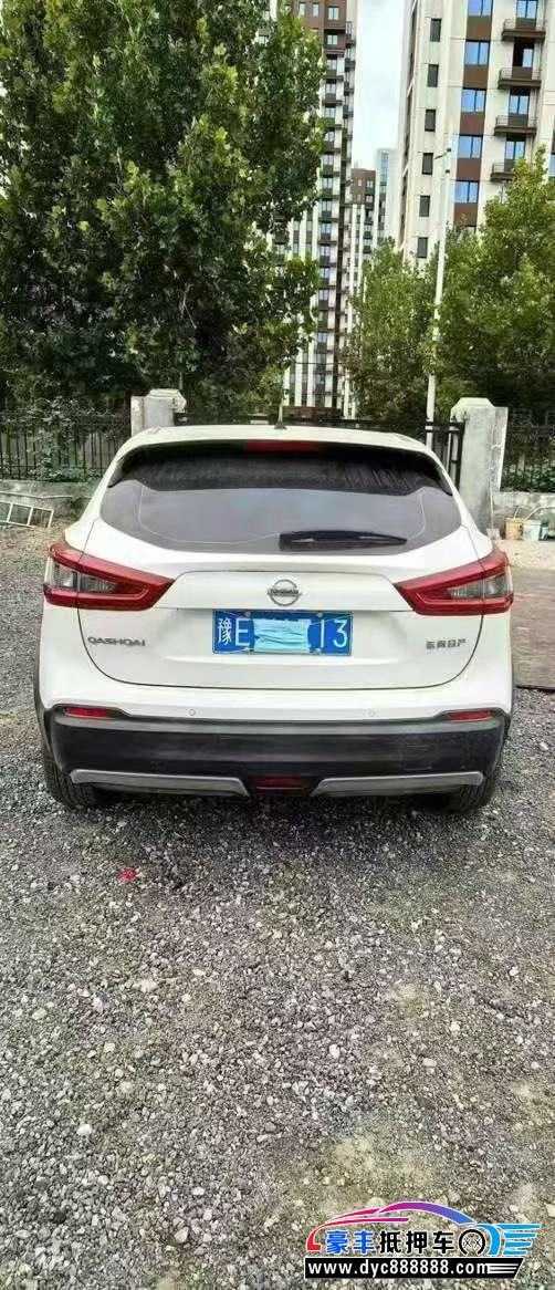 20年日产逍客轿车抵押车出售