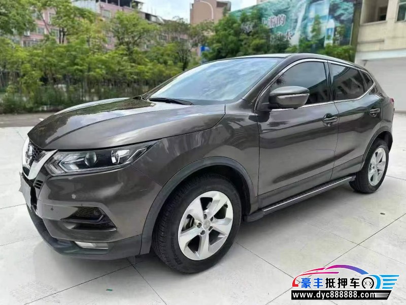 20年日产逍客轿车抵押车出售