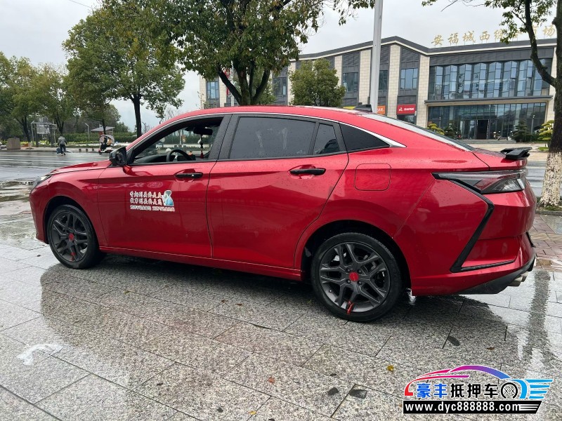 22年东风风神奕炫轿车抵押车出售