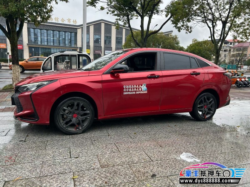 22年东风风神奕炫轿车抵押车出售