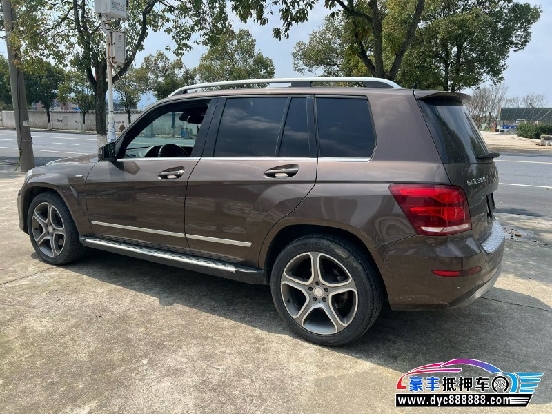 15年奔驰GLKSUV抵押车出售