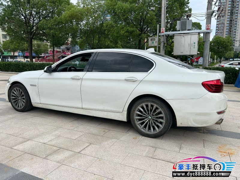 14年宝马5系轿车抵押车出售