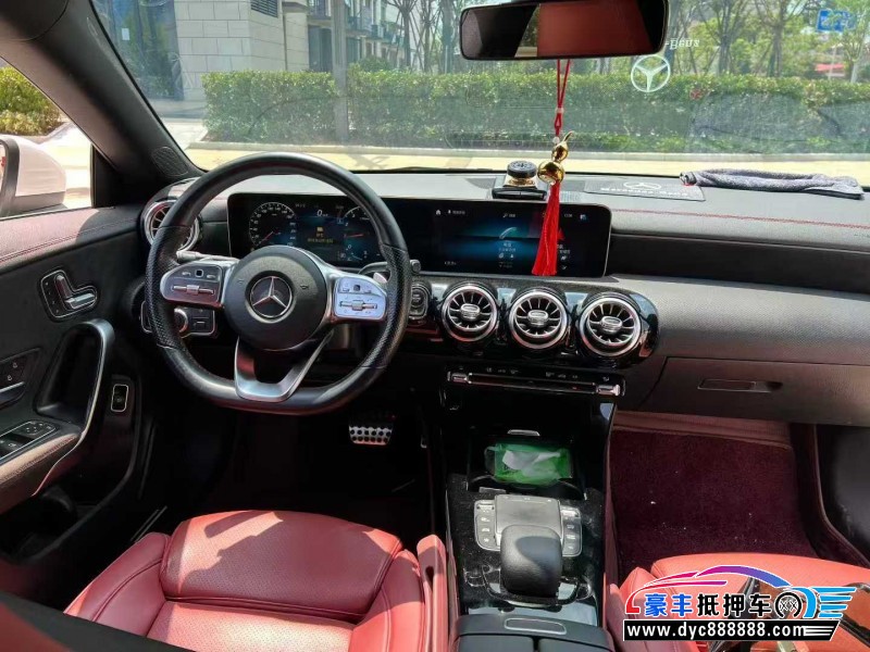 20年奔驰CLA轿车抵押车出售