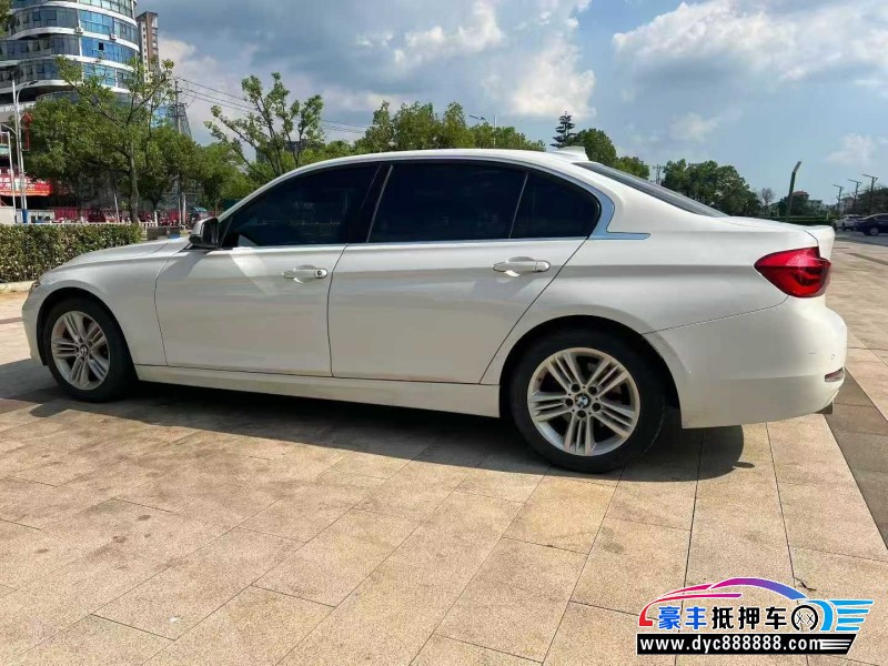 15年宝马3系轿车抵押车出售