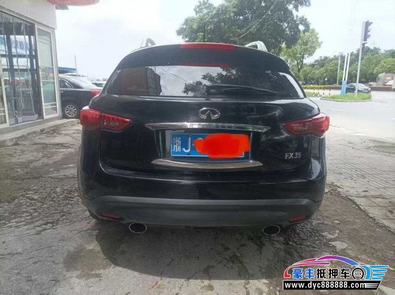 13年英菲尼迪FX35轿车抵押车出售