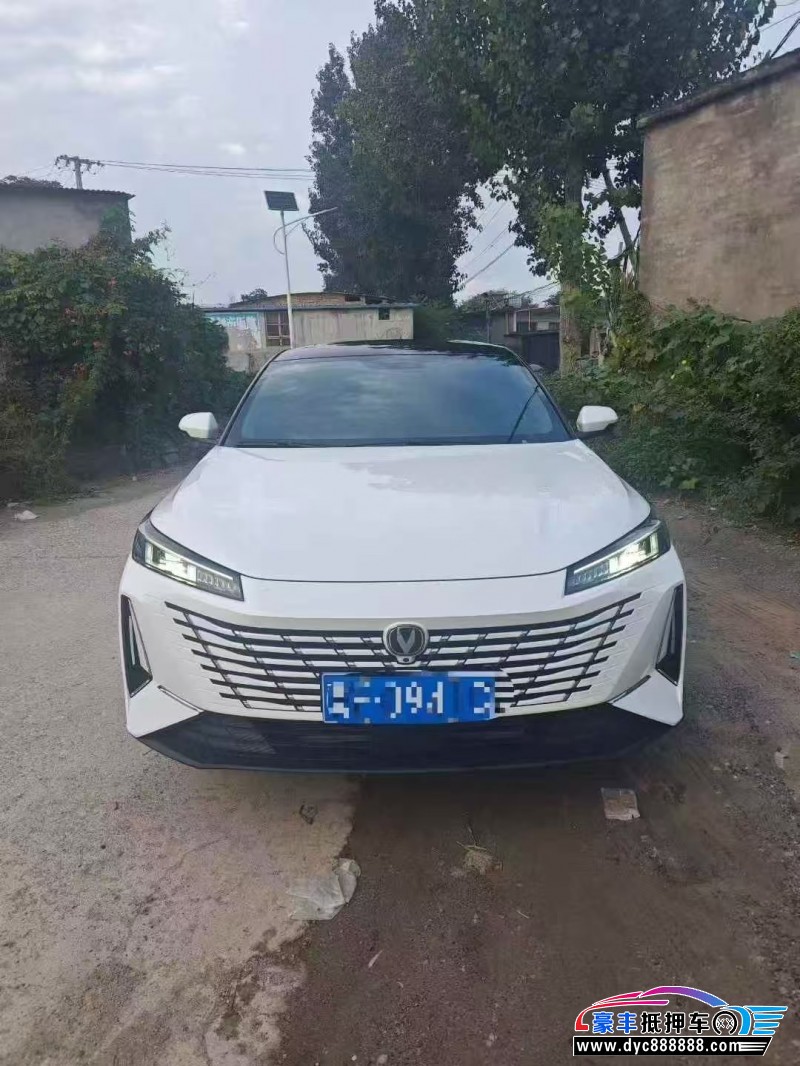 25年长安逸动轿车抵押车出售