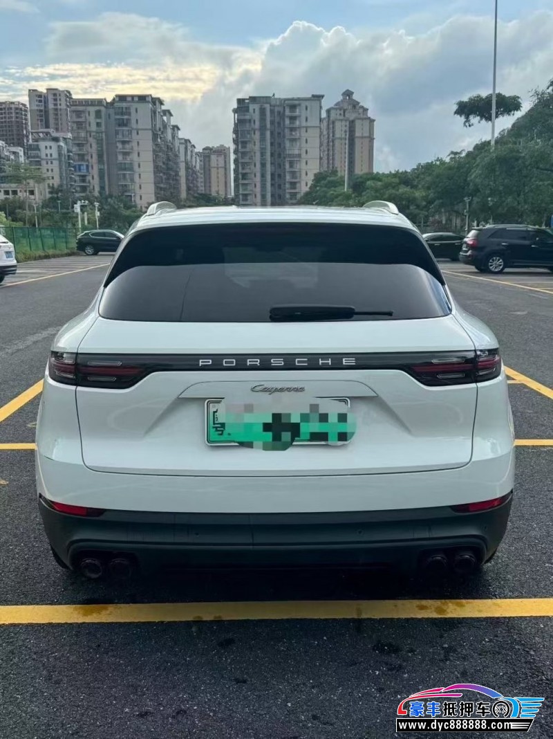 21年保时捷卡宴轿车抵押车出售