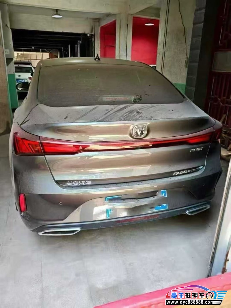 24年长安逸动轿车抵押车出售