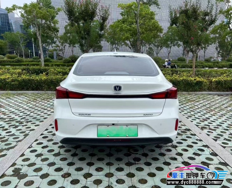 22年长安逸动轿车抵押车出售