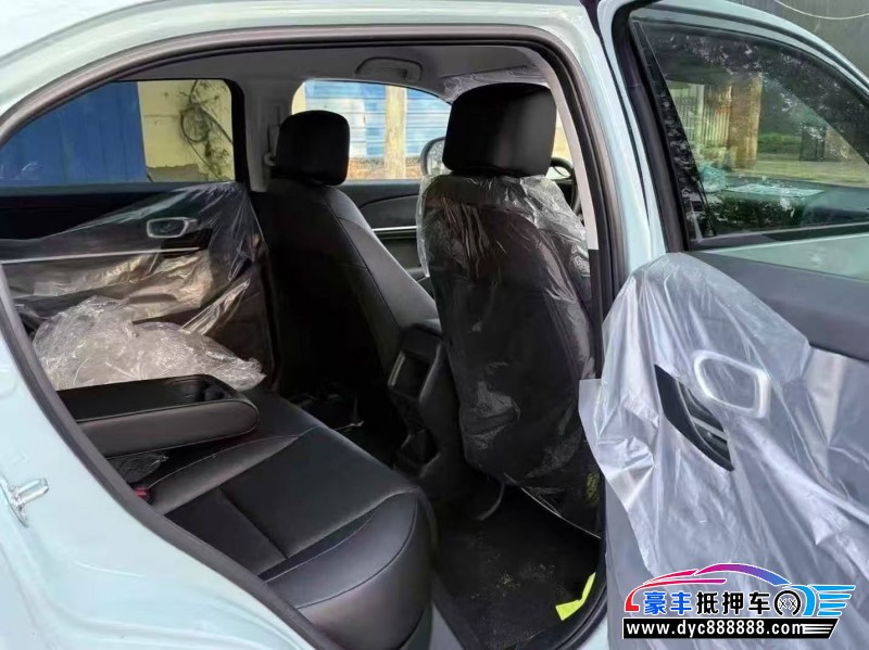 25年本田极湃轿车抵押车出售