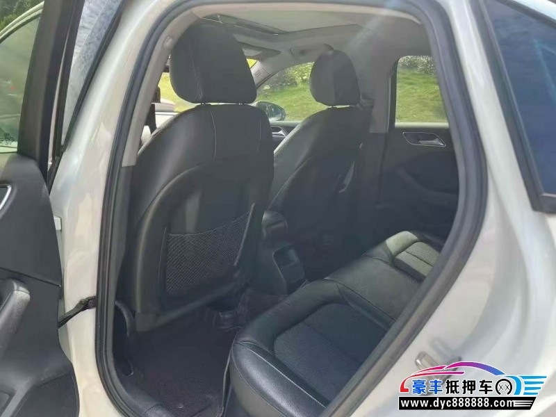 19年奥迪A3轿车抵押车出售