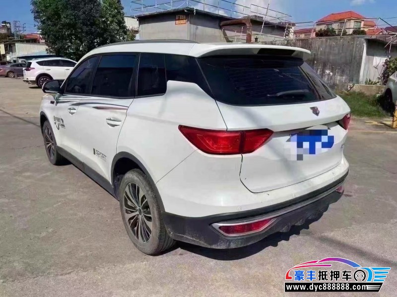 20年潍柴英致U70轿车抵押车出售