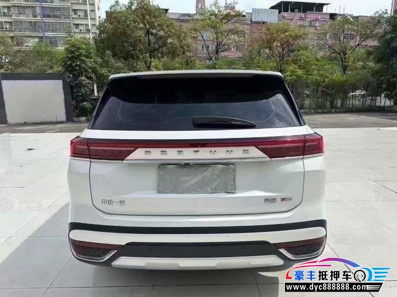 23年奔腾T99轿车抵押车出售