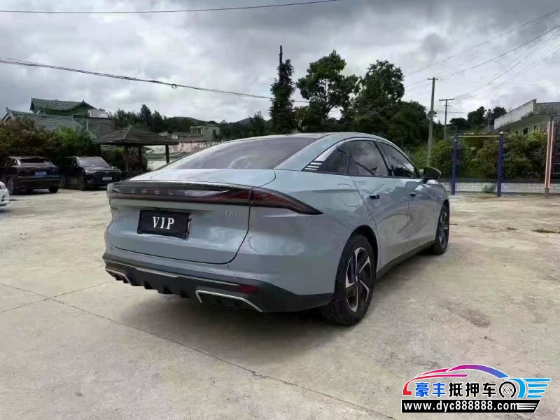 24年吉利银河L6轿车抵押车出售