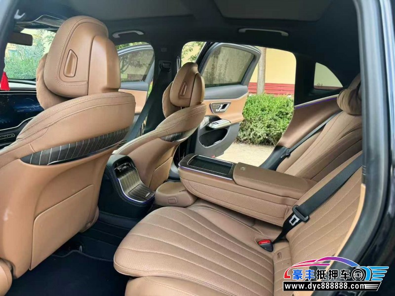 24年奔驰E轿车抵押车出售