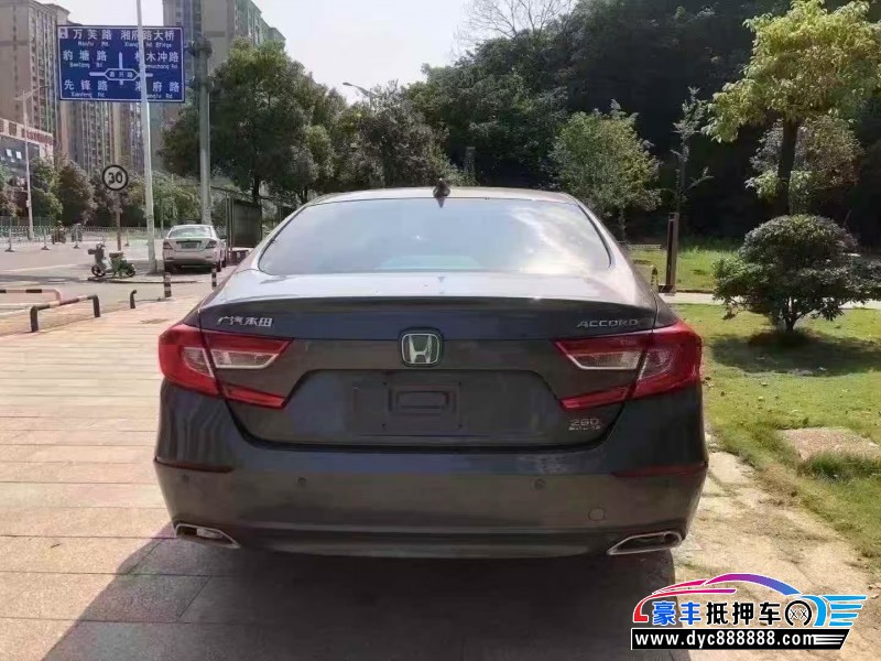 21年本田雅阁轿车抵押车出售