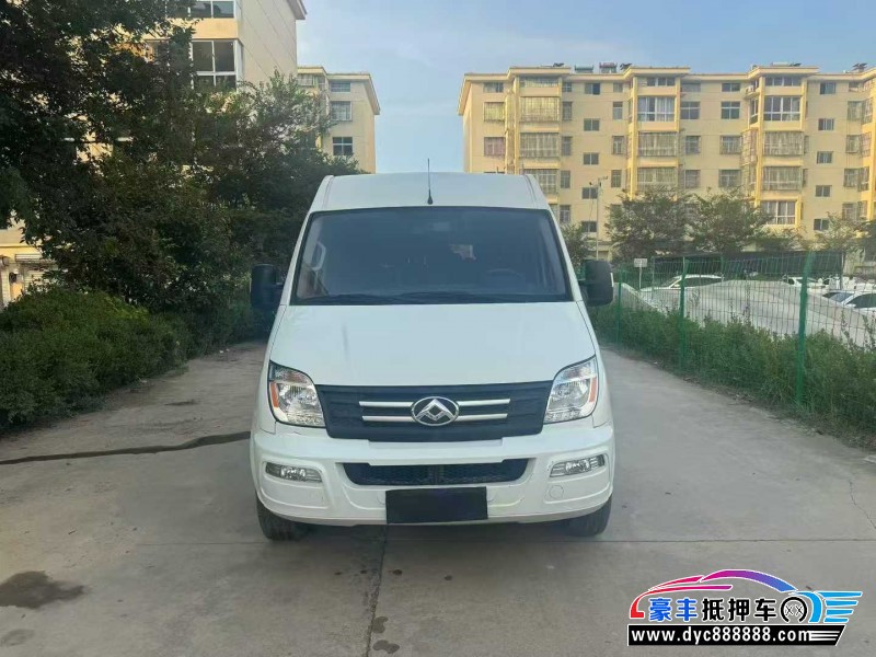 23年上汽大通V80轿车抵押车出售