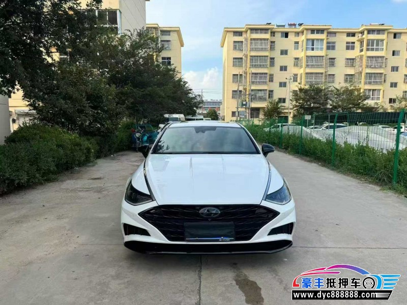 23年现代索纳塔轿车抵押车出售