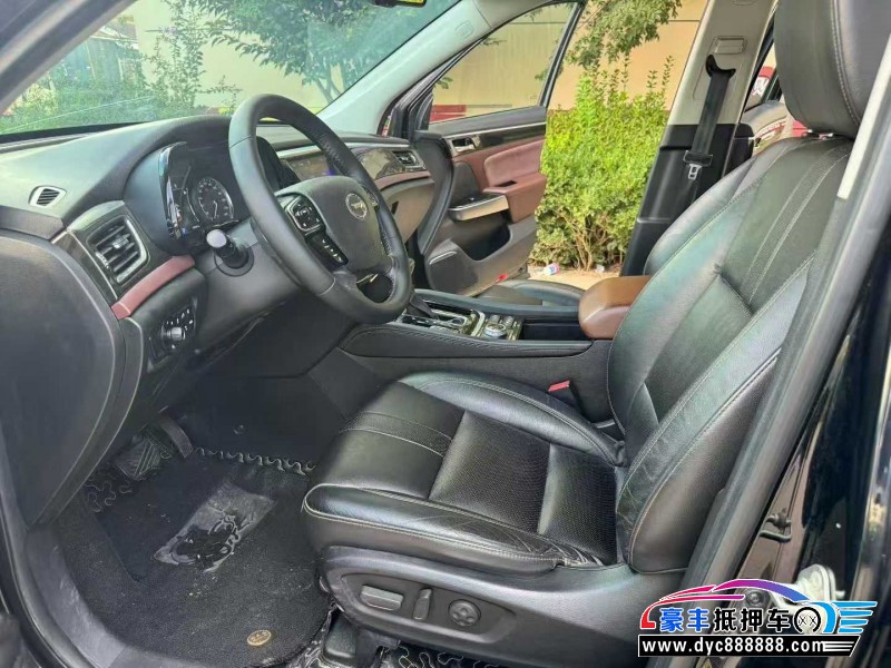 18年传祺GS8轿车抵押车出售